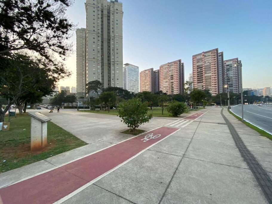 1710 - Vista Privilegiada E Localizacao * Sao Paulo